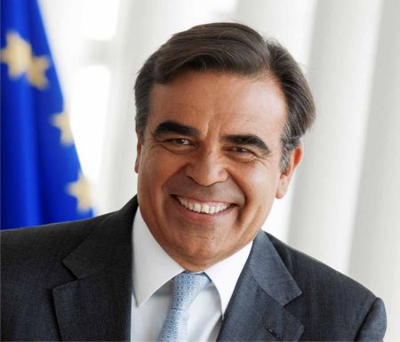 Cluburile bogate se izolează de restul lumii